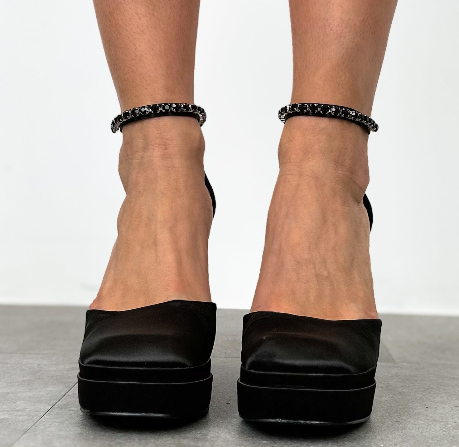 Kvinnors Stängda Pumpar Syntetiska Glitterklackar 6