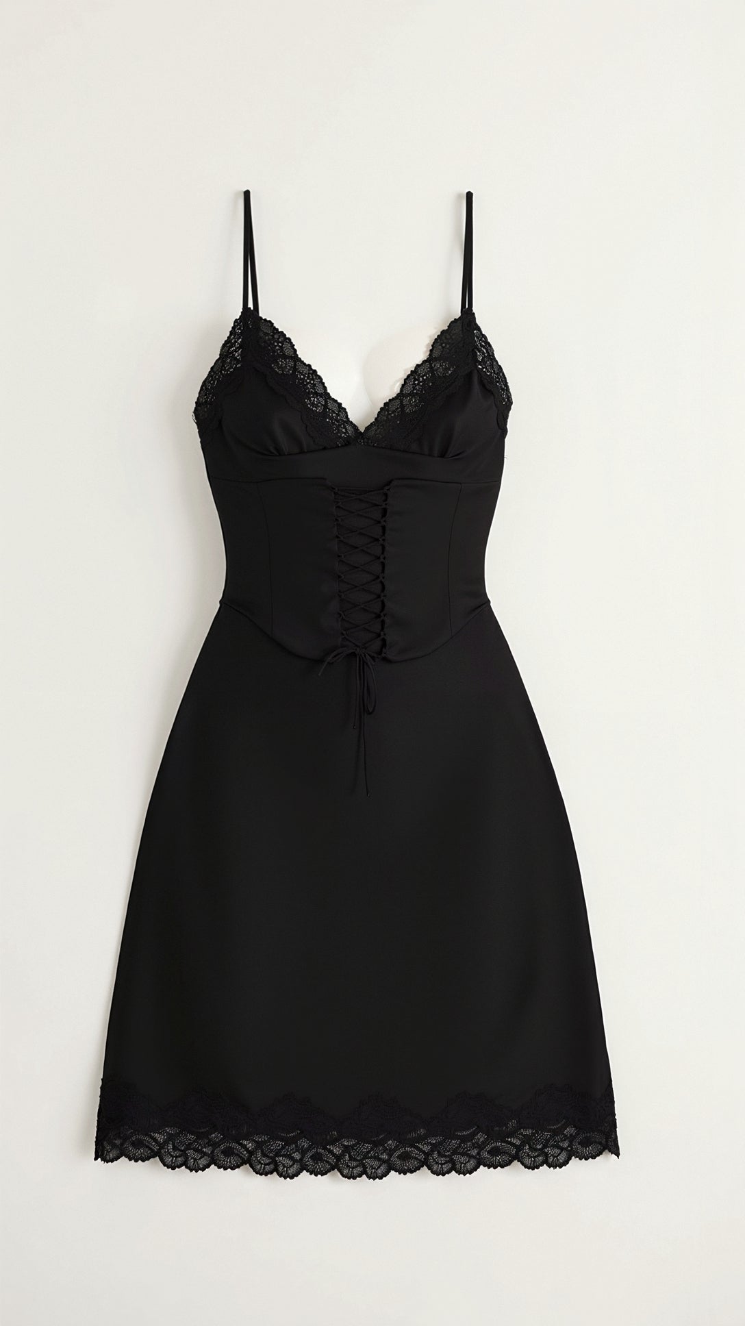 Kvinnors Mini Klänning Polyester med Spetsdetaljer 5